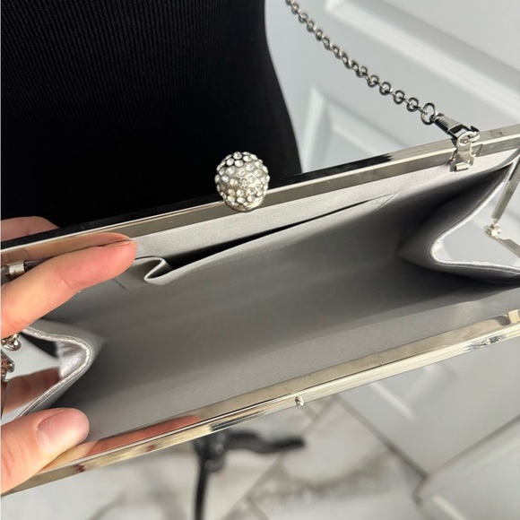 Silver Rhinestone Clutch - Picture 3 of 3